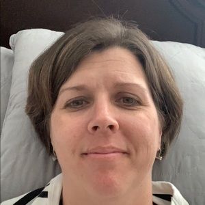 Meet your Posher, Holly